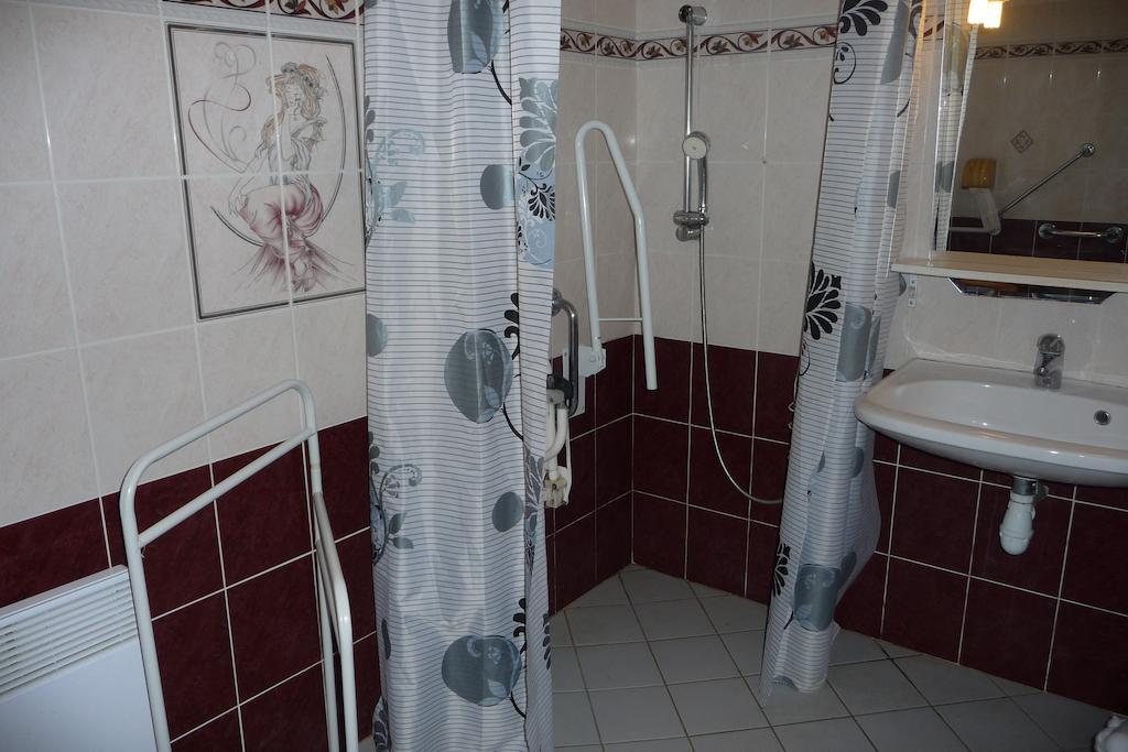 La Ferme Des Denis Chambres Dhotes Chanos-Curson Habitación foto
